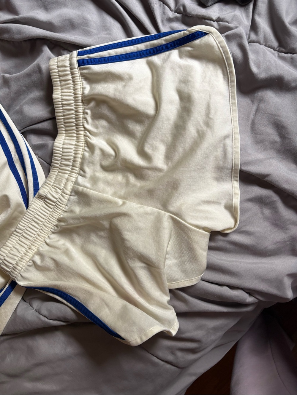 adidas Kids Cream Elastic Waist Joggers - Picture 2 of 3